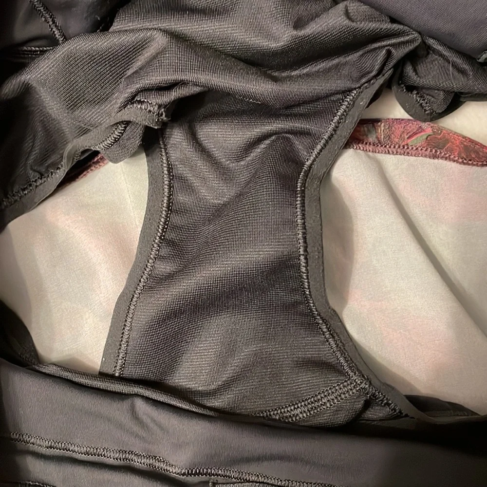 Lululemon Speed Up Low Rise 2 1/2” Lined Short Athletic Size 2 Gray/Multi Sport - Picture 4 of 6